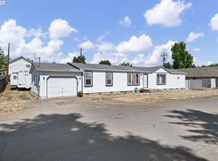 25017 Dunham Ave, Veneta, OR 97487