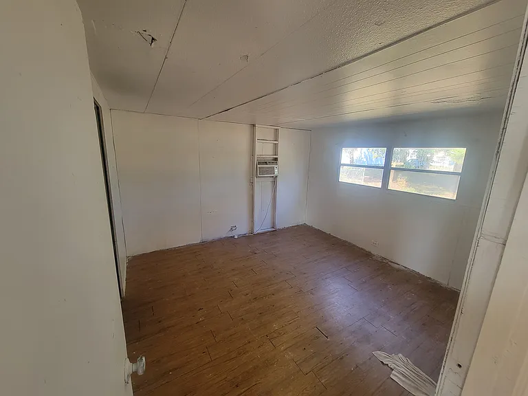 16171 Chancas St — Photo 14