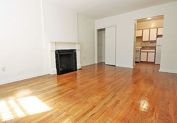 4th image of 325 W 87th St APT 1A