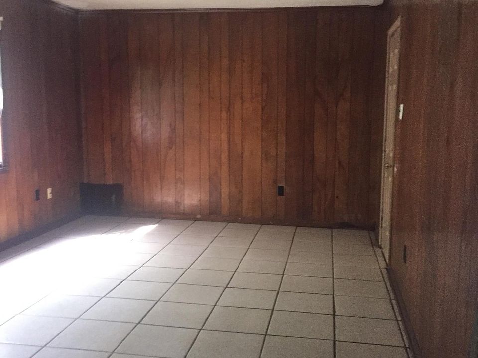 2nd image of 4341 Mountain Terrace St