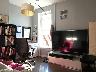 Rented by Living New York