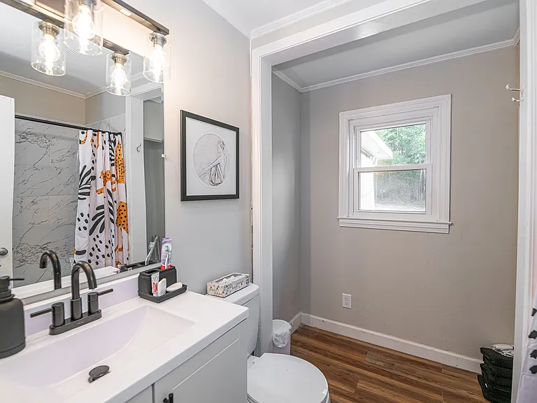 2606 Philip St — Photo 16