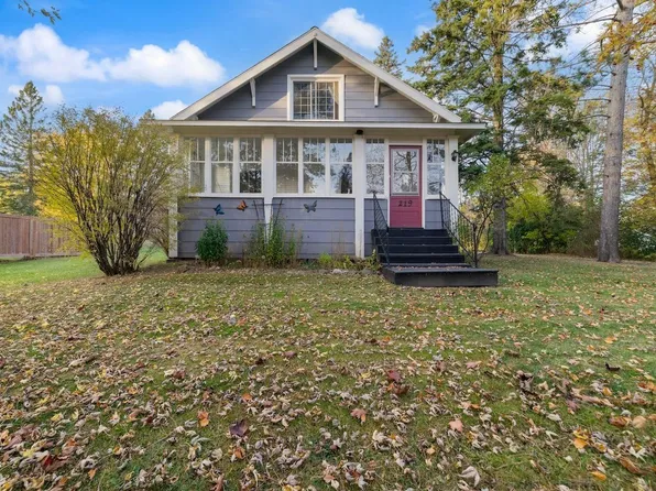 219 W Mulberry St, Duluth, MN 55811