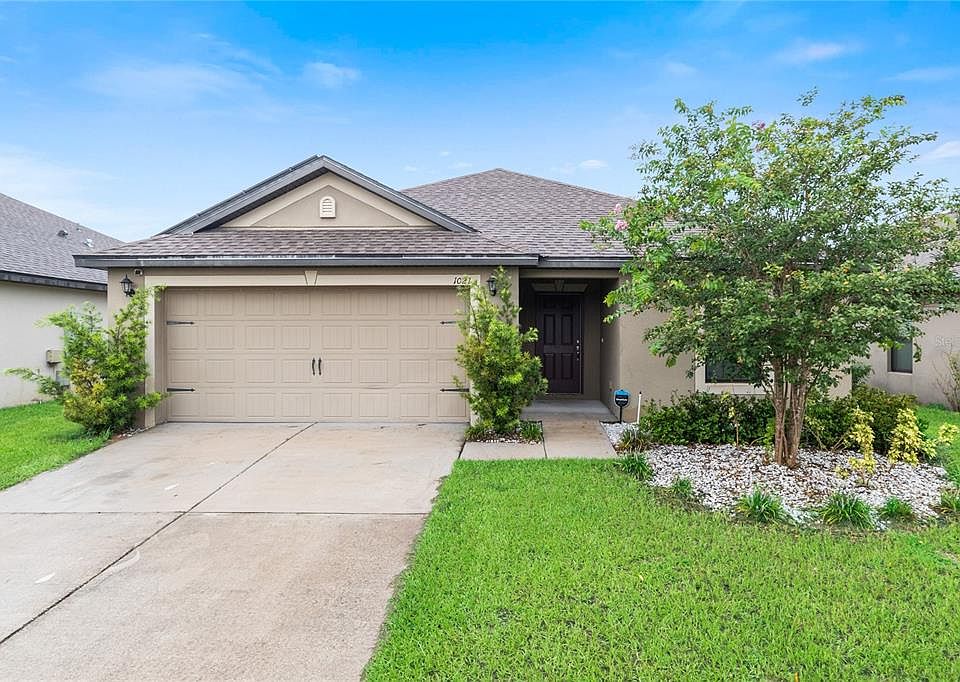 1st image of 1021 Woodlark Dr