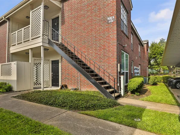 8055 Cambridge St APT 28, Houston, TX 77054