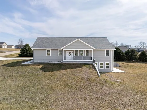 27848 N Scout Ridge Dr, Maryville, MO 64468