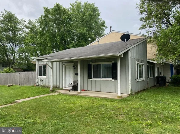 23 Memphis Ct, Sicklerville, NJ 08081