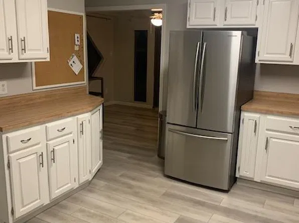845 Willowdale Rd, Morgantown, WV 26505