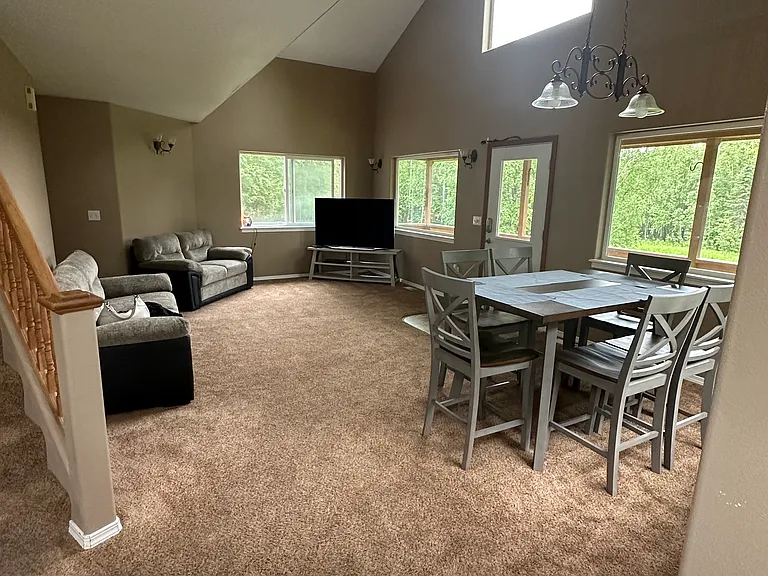 4301 N Autumn Ln — Photo 5