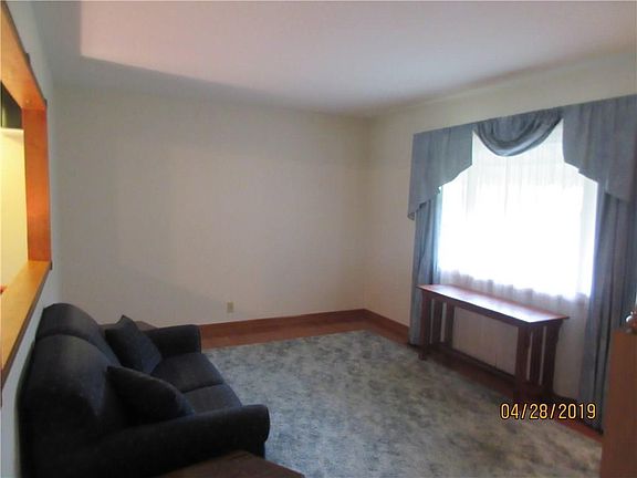2nd image of 6059 Portia Dr
