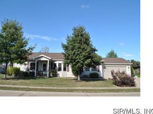 412 Sandpiper Ln, Grafton, IL 62037