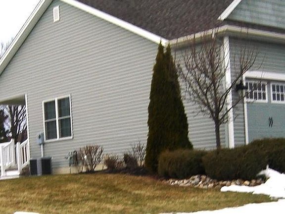 2nd image of 11 Ashton Dr