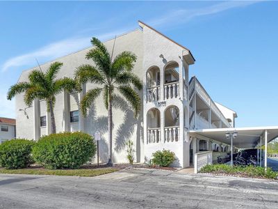 9395 Pennsylvania Ave APT 2, Bonita Springs, FL, 34135