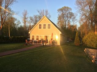 10 Maquam Shore Rd, Swanton, VT 05488