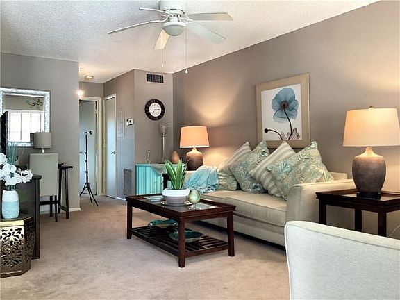 2nd image of 44 Vista Gardens Trl APT 203
