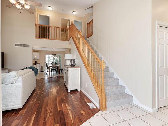 4th image of 2975 Benson Ln