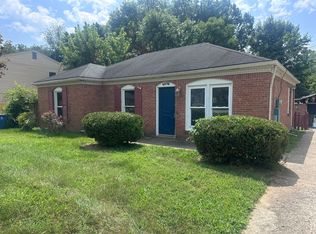 6806 John Paul Ln, Louisville, KY 40229