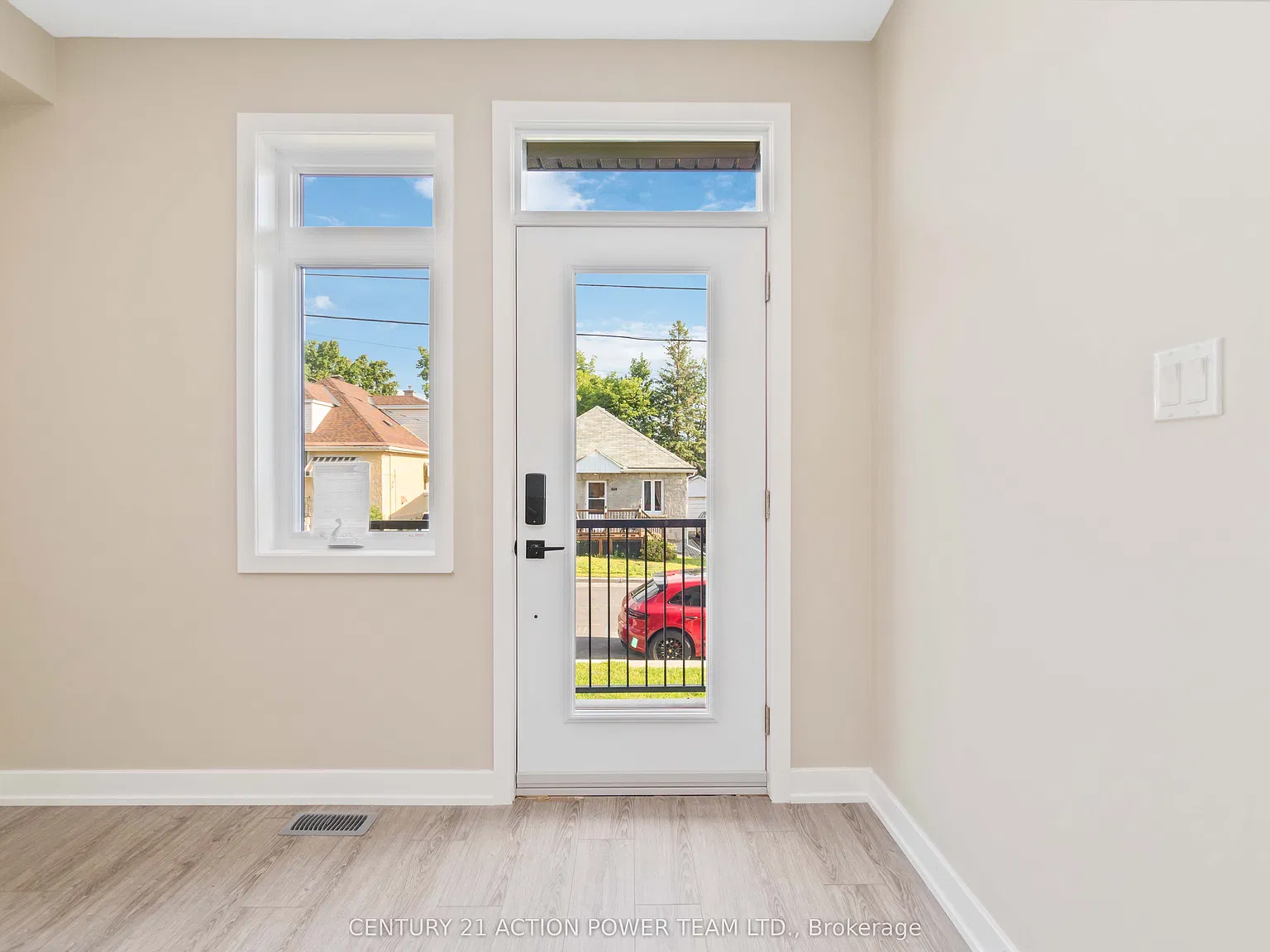 2 bed, $2,400 — Photo 3