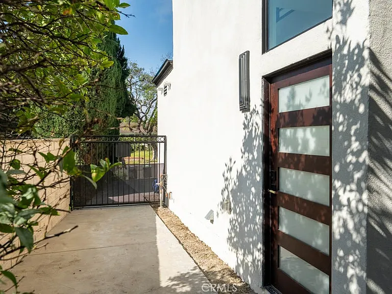 2217 Loma Verde Dr #A — Photo 12