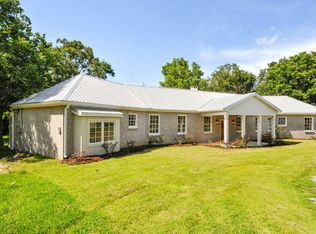 643 E Second St, Pass Christian, MS 39571