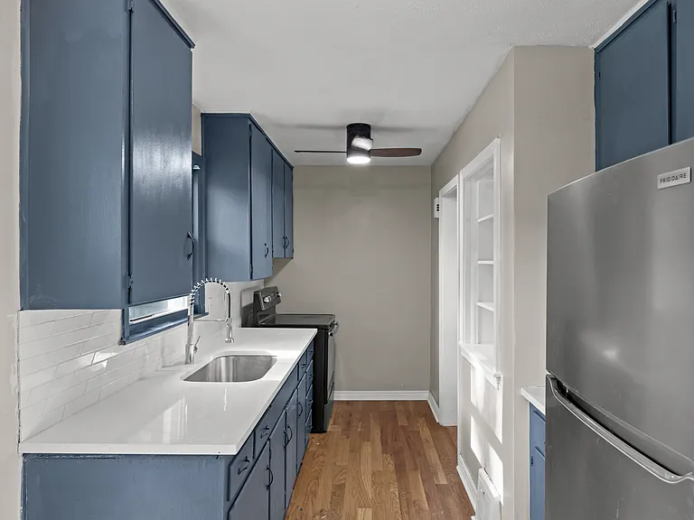 5115 N Garfield Ave — Photo 6