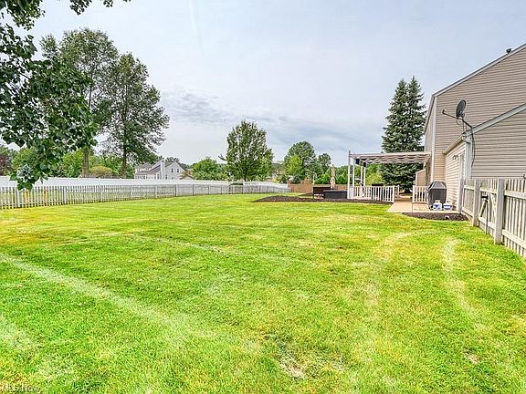 4th image of 5100 Burrell Dr