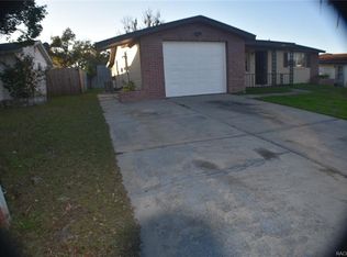 9415 Mark Twain Ln, Port Richey, FL 34668