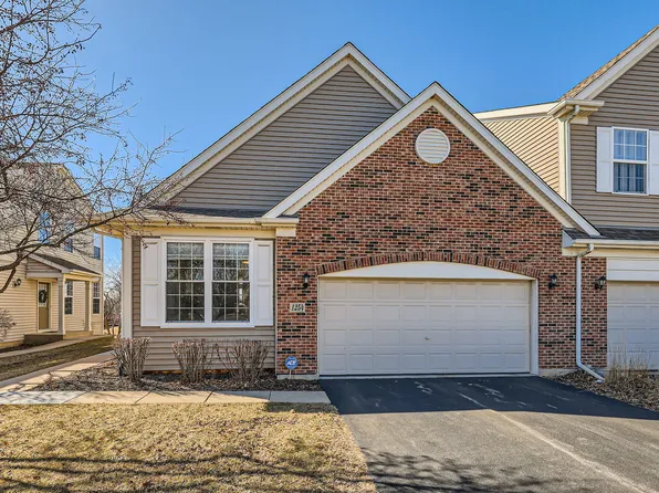 1254 Bradley Cir, Elgin, IL 60120