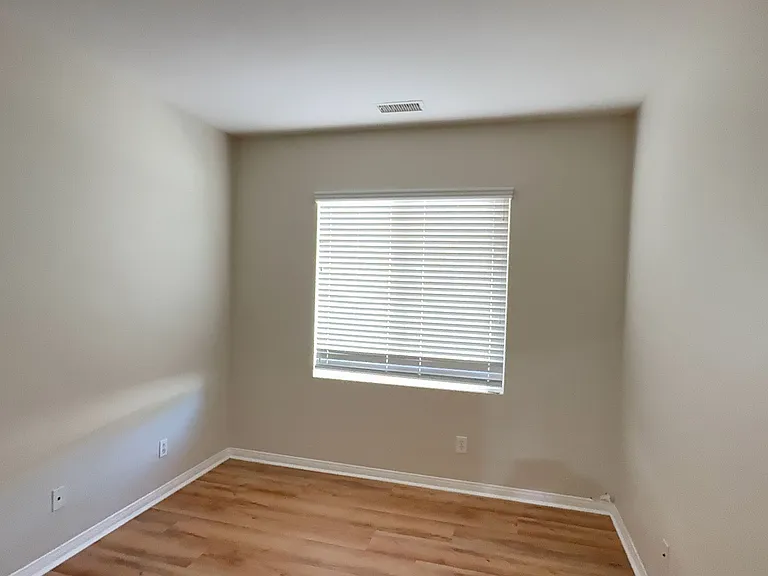 32937 Lamtarra Loop — Photo 7
