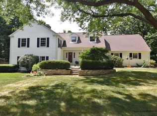 849 Mandrake Dr, Batavia, IL