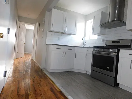 Rented by Compass | media 6