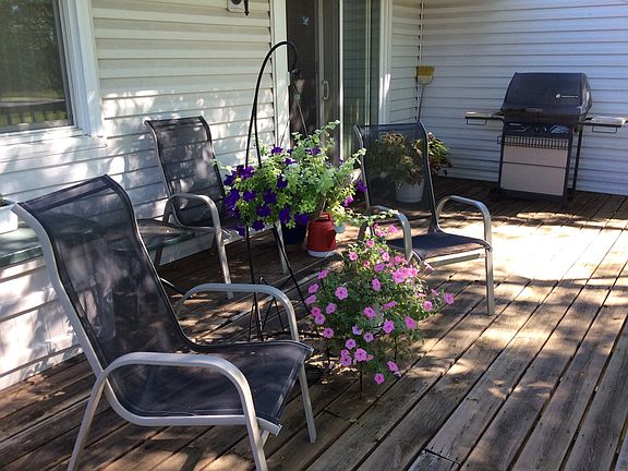 3rd image of 11253 Vessey Ct