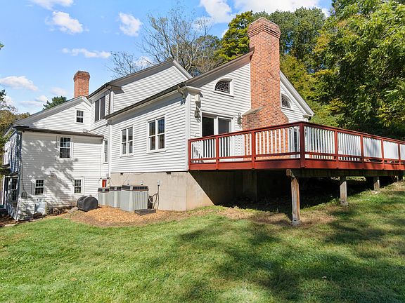 5th image of 62 Codfish Hill Road