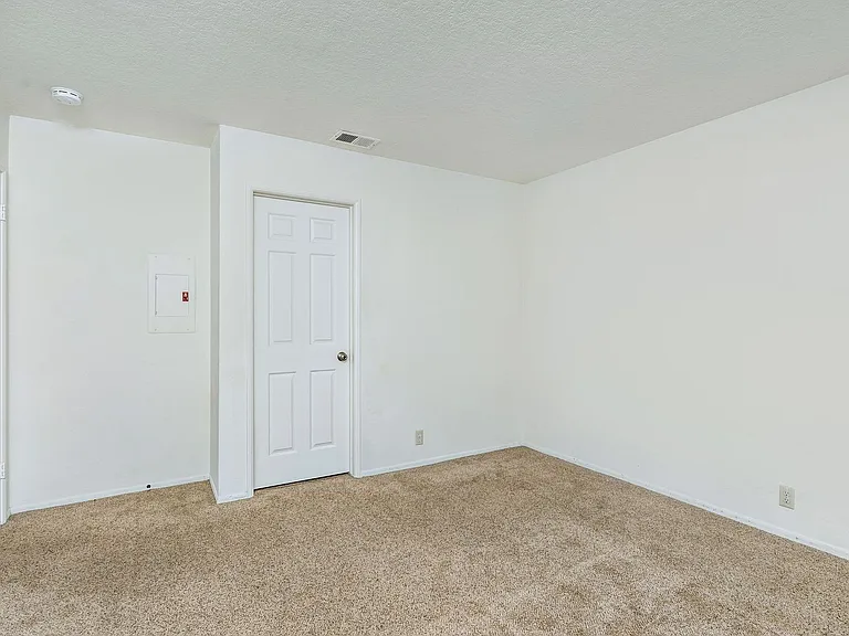119 Loma Vista St — Photo 12