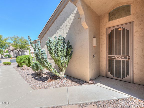 5th image of 1557 E BRENDA Drive