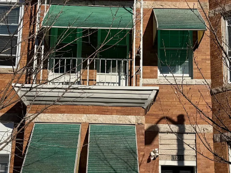 1233 N Luzerne Ave #B-600 — Photo 11