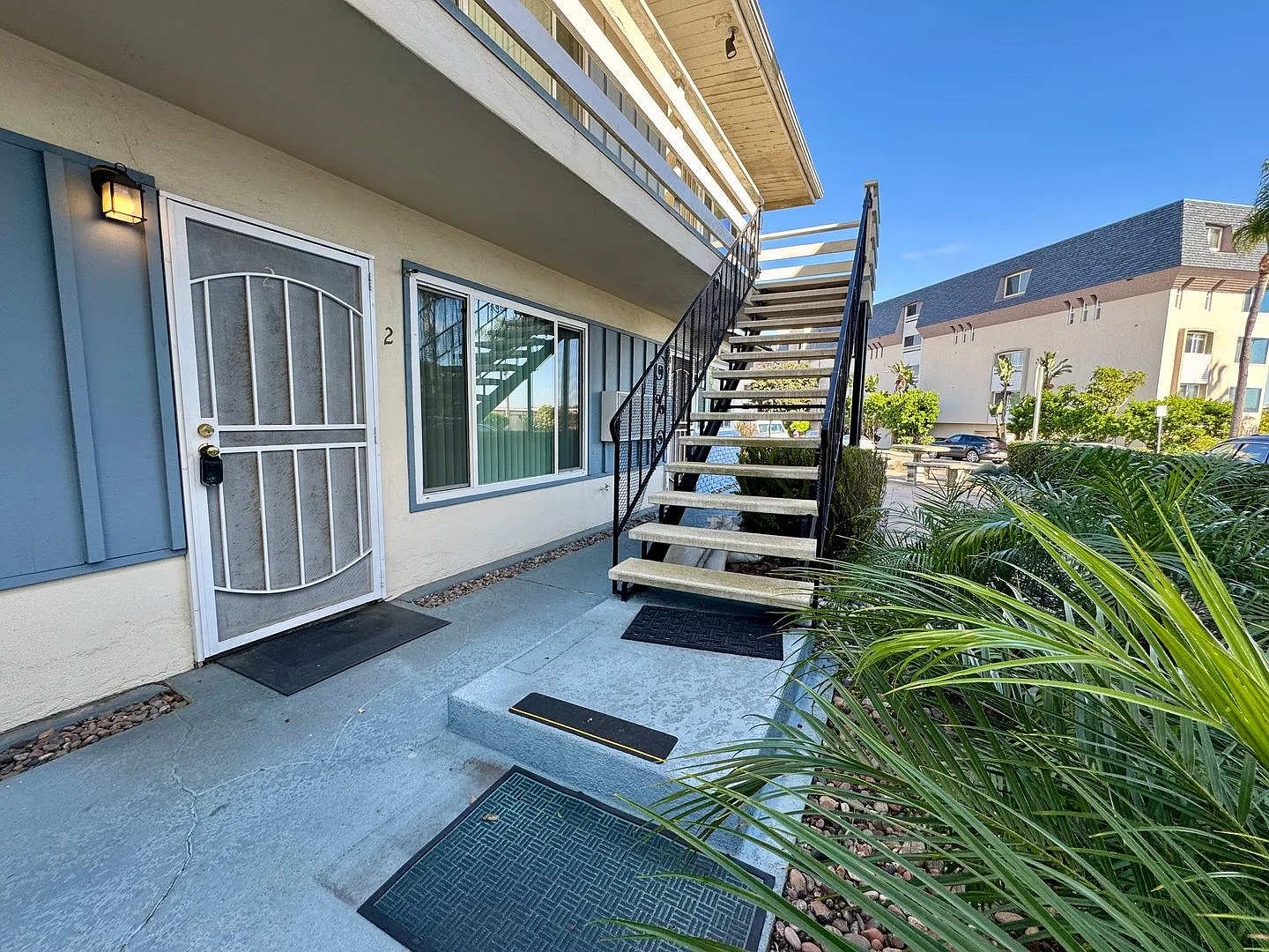 Thoughtfully Designed Mission Bay Studio Apartment - Right by Water - Only $1,895/mo! — Photo 1