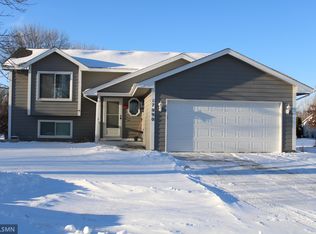 17090 Georgetown Way, Rosemount, MN 55068