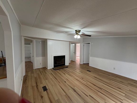 4th image of 2840 Rushing Rd