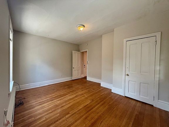 5th image of 1209 Gilpin Ave #3