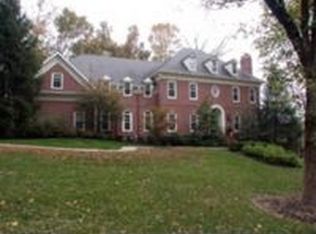 4003 Woodstone Way, Louisville, KY 40241