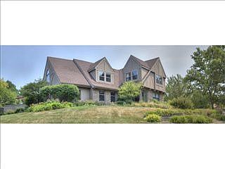 1st image of 3913 Tiffany Ct