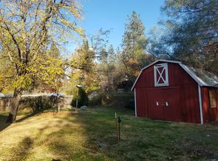 225 Masonic Ln, Weaverville, CA 96093