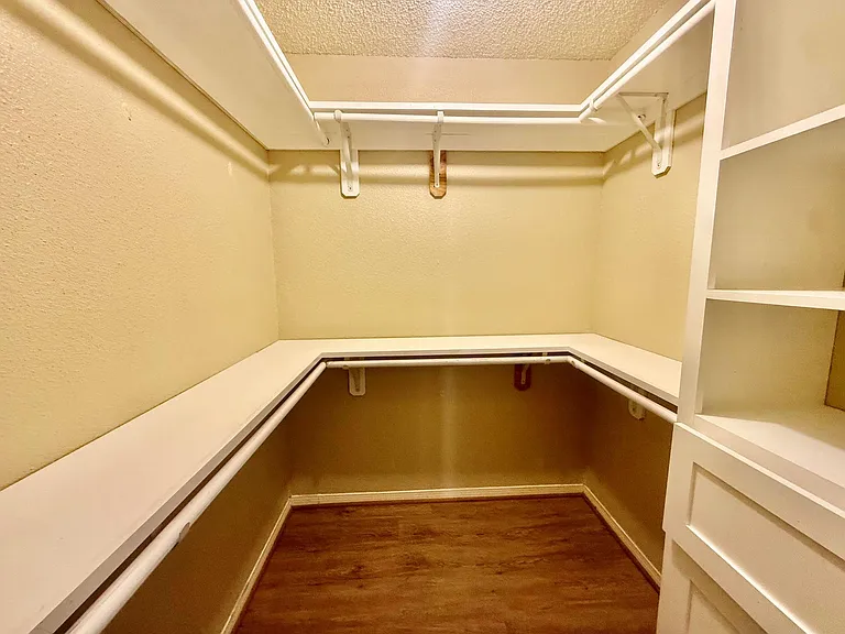 3600 Jeanetta St #512 — Photo 10