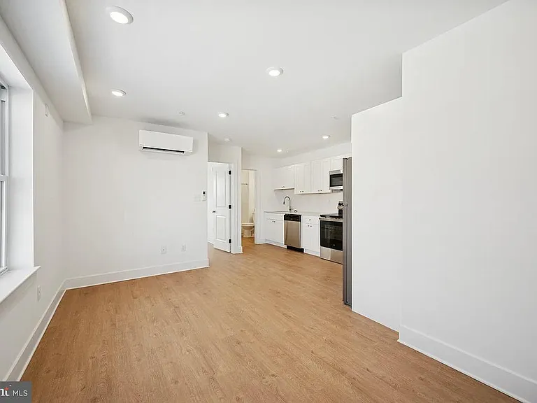 3415 N 19th St #2B — Photo 6