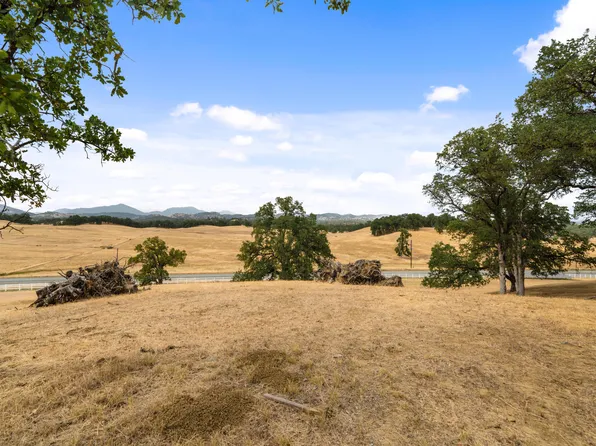 Somerset Dr, Bella Vista, CA 96008