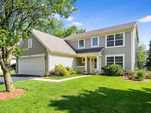 3121 Hopewell Dr, Aurora, IL 60502