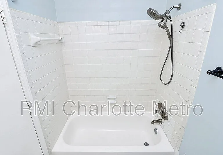 9916 Windrift Rd — Photo 17