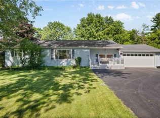 120 Furlong Rd, Rochester, NY 14623