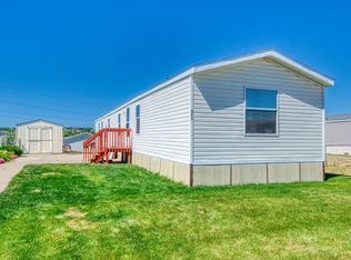 311 Sunflower Ln, Gillette, WY 82716